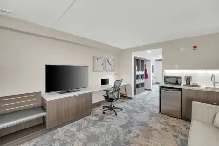 Hilton Garden Inn Toronto/Brampton - 76