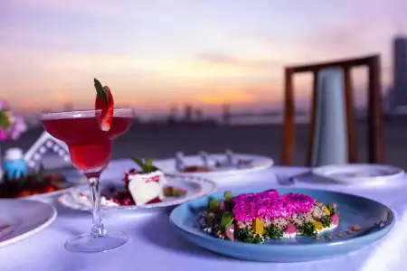 Al Hamra Residences Apartment - 13