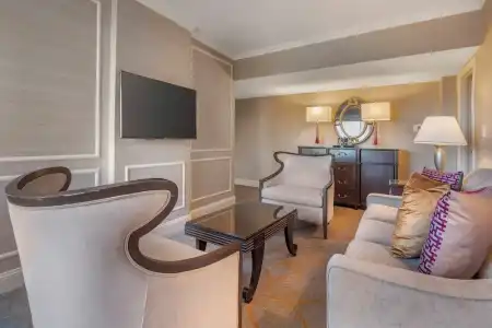 Omni Shoreham - 139