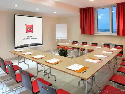 Ibis Kyiv City Center - 14