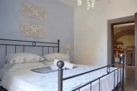 San Salvator Luxury Suites - 8