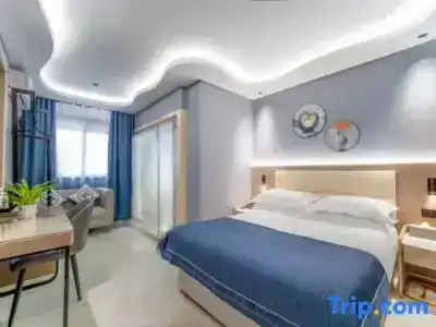 Ai Xiang  - 18