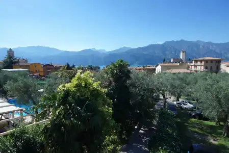 Alpi & Residence - 11