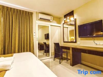 The Aim Sathorn - 63