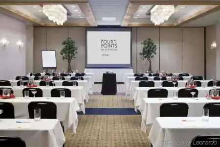 Four Points by Sheraton San Diego - 13