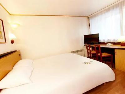 B&B Rennes Sud Chantepie - 28