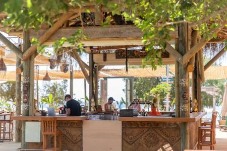 Kefi Beach and Suites - 40
