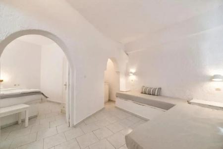 Artemis Suites - 56