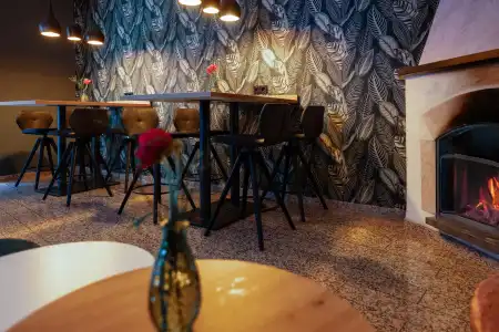 Azenberg Stuttgart, Sure Collection by BW - 34