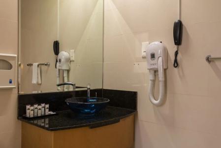 City Stay Grand Apartments - 8