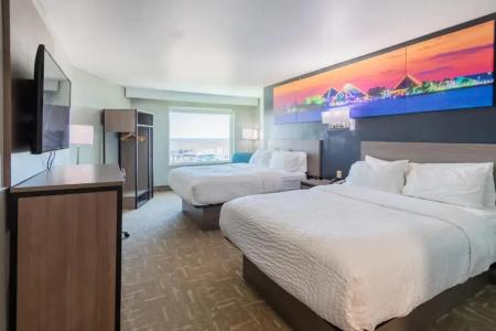 Clarion Pointe Galveston Seawall - 6