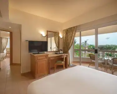 Hurghada Long Beach Resort - 13