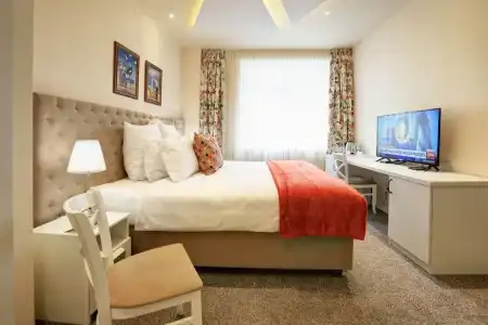 City Boutique Inn - 44