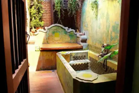 Old Capital Bike Inn - 129