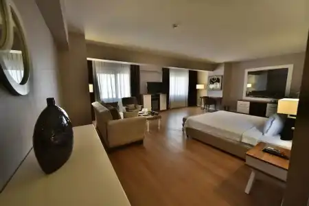 North Point - 114