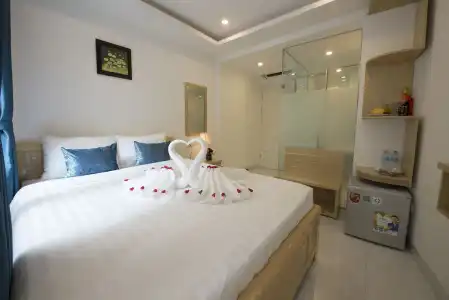 Hanoi Holiday Center - 3