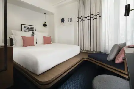 Maison Elle Paris - 4