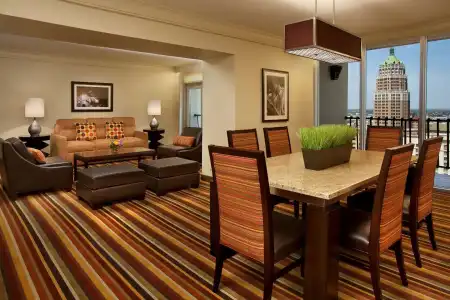 Hilton Palacio Del Rio - 6