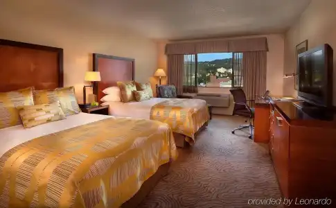 The Paramount - 24