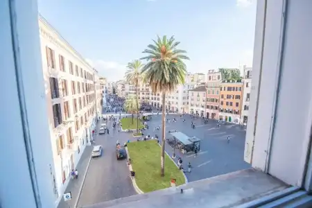 Piazza di Spagna 9 - 137