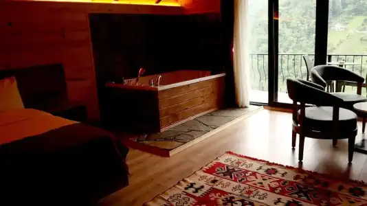 Yamaçda Suit Otel - 128