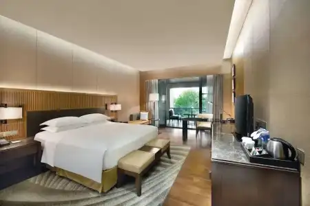 Hilton Wuhan Optics Valley - 71