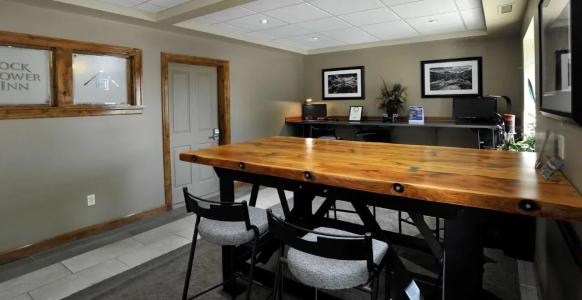 Best Western Plus Clocktower Inn - 35