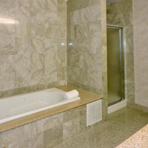 Marco LaGuardia & Suites - 32