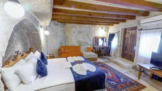 Elegance Cave Suites - 44