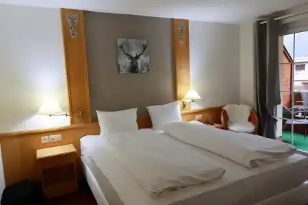 Grichting & Serviced Apartments - 112