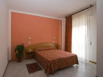 Bahama - 2