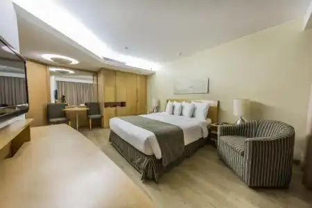Grand Bittar - 35