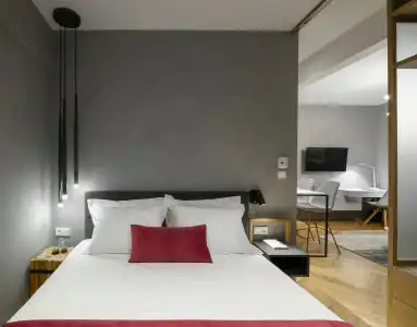 Olvios Luxury Suites & Lofts - 30