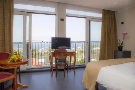 Central Wellness - 7