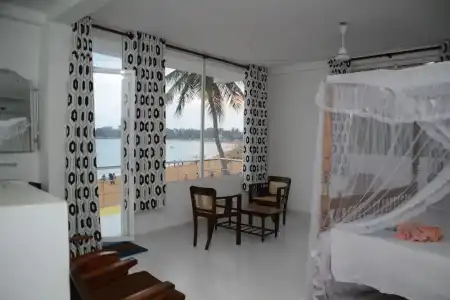 SURF UNA Beach - 46