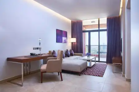 Mercure Dubai Barsha Heights Suites And Apartments - 29