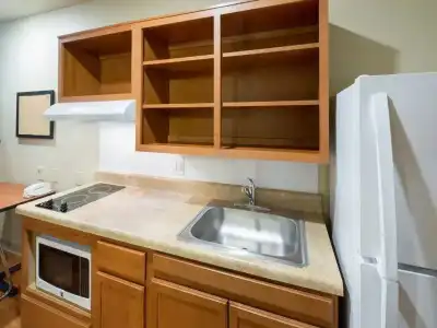WoodSpring Suites Abilene - 12