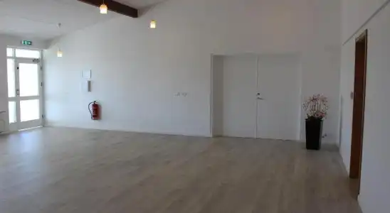 Ocean Beach Apartments - 9