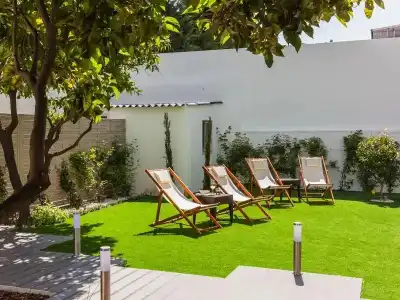 Vila Garden Guesthouse - 164