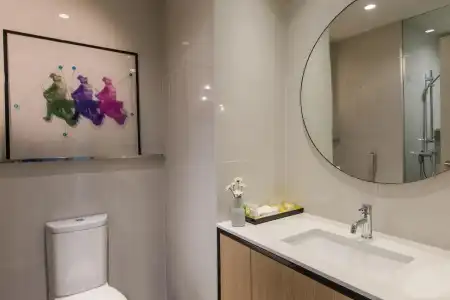 Millennium Hilton Bangkok - 13