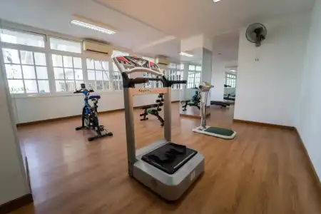 Century Riverside Hue - 20