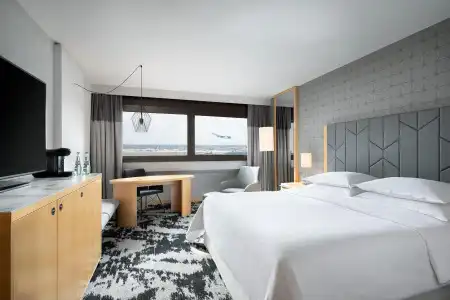 Sheraton Frankfurt Airport & Conference Center - 55