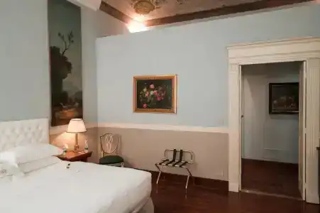 Royal Palace Luxury Suites & - 51