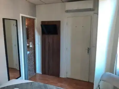 Hôtel Le Rochegude - 63
