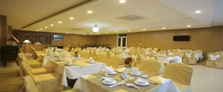 Red Palace - 10