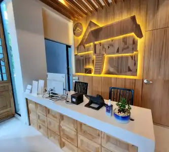 Ama's House Luxury Boutique - 2
