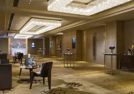 Renaissance Suzhou - 11