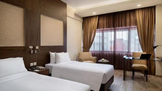 Grand Pacific - 56