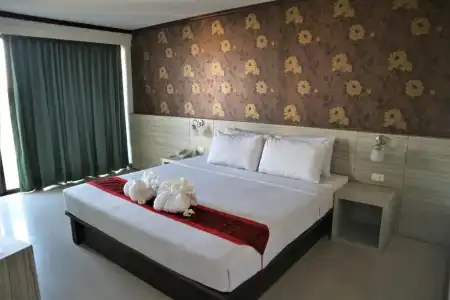 Welcome Plaza - 119