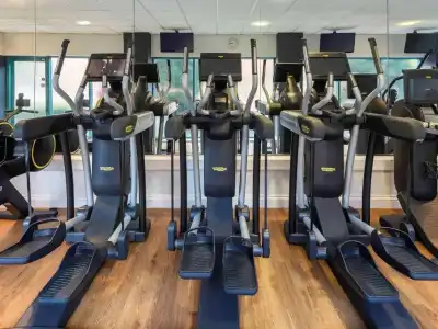 Novotel Cardiff Centre - 19